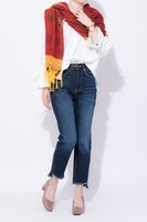 ストール＆ストールピンセットの着用例。