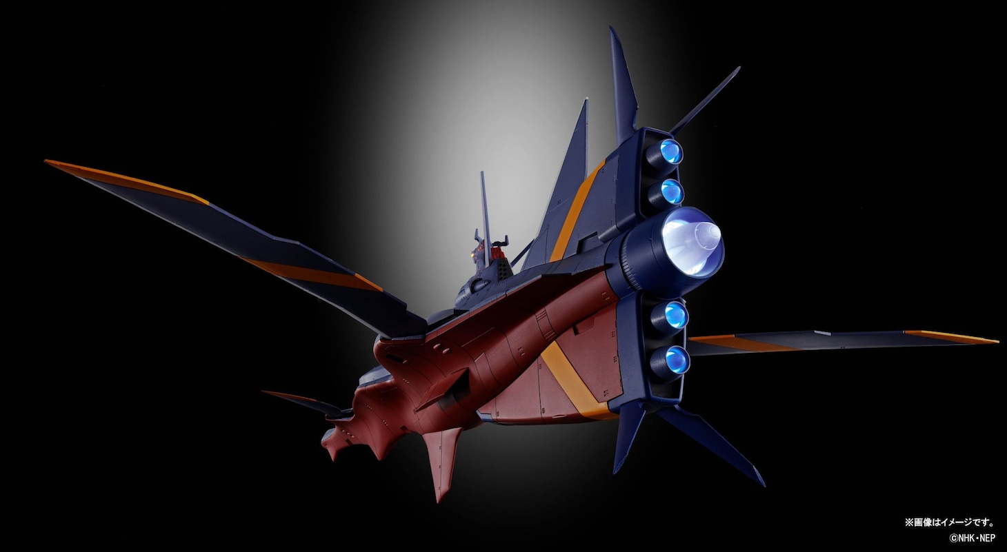 「超合金魂 GX－80 万能戦艦 N－ノーチラス号」エンジン部の発光ギミック。