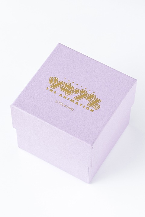 睦月始をイメージした腕時計のケース。