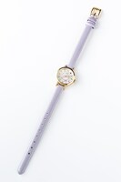 睦月始をイメージした腕時計。