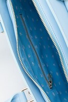 皐月葵をイメージした2wayバッグ。