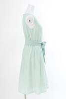 弥生春をイメージしたフラワーレースワンピース。