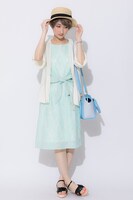 「ツキウタ。THE ANIMATION」をモチーフにしたファッションアイテムの着用例。