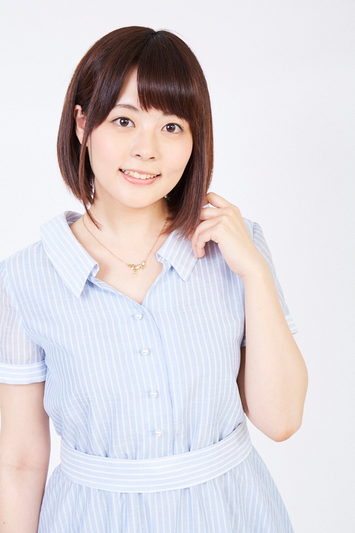 アリサ役の本多真梨子。