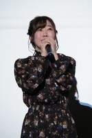 久世ツグミ役の木村珠莉。