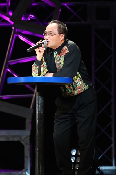 怒突役の西村朋紘。