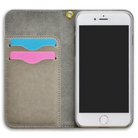 手帳型のiPhoneケース