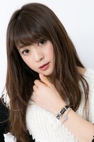 「D.Gray-man HALLOW」腕時計の着用イメージ。