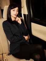 吉川麻美が演じる網埜優花。