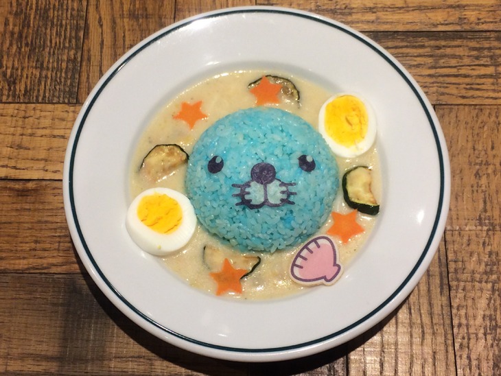「ぼのちゃんまんまるシーフードエッグカレー」