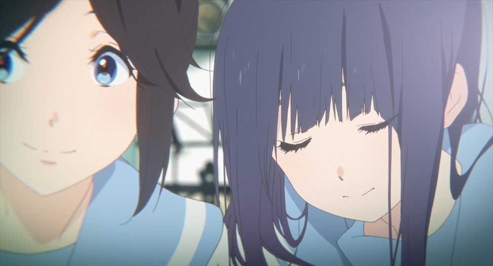 「リズと青い鳥」の場面カット。