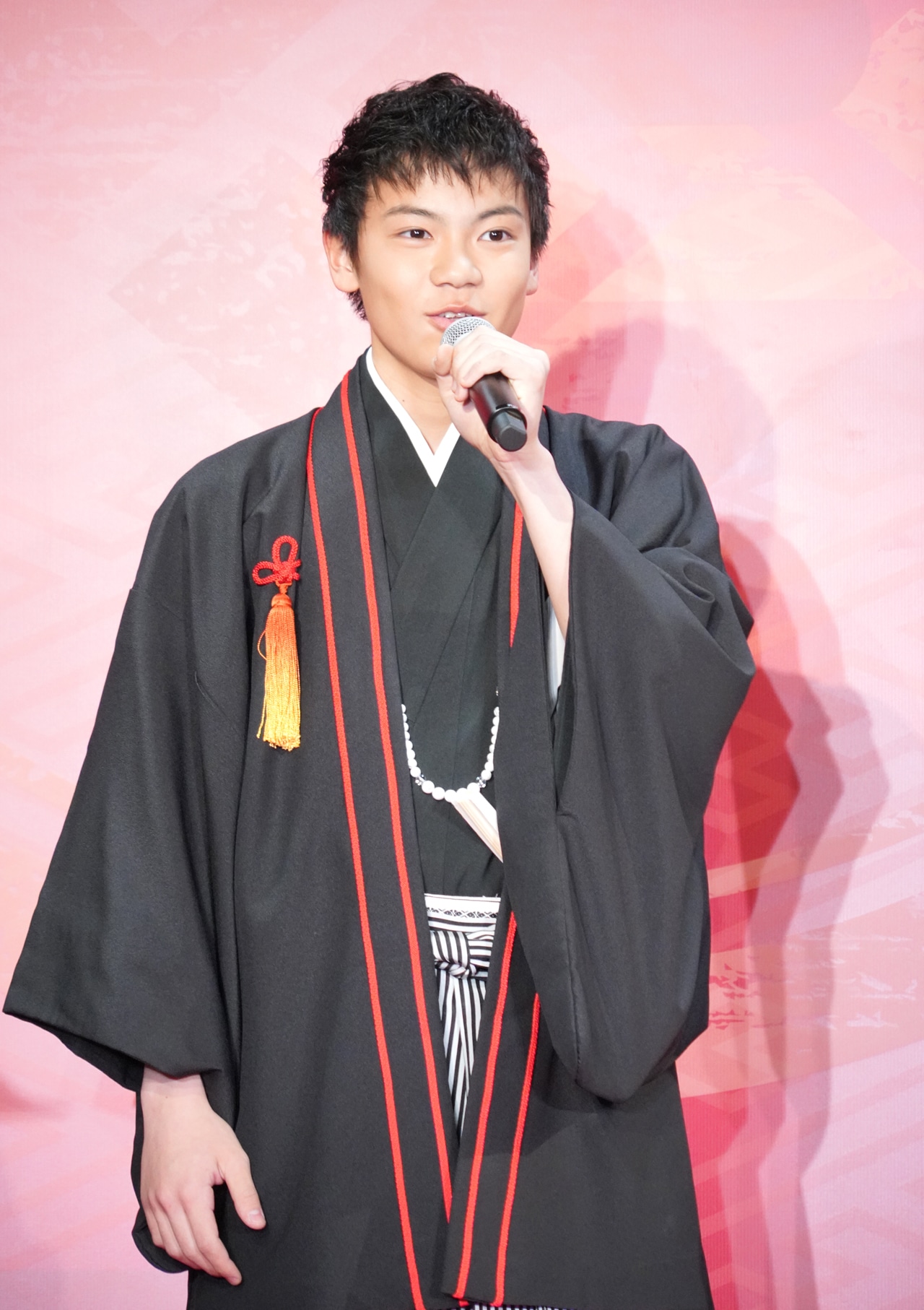 若山耀人
