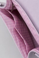 ザークシーズ＝ブレイクモデルのバッグ。