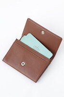 ザークシーズ＝ブレイクモデルのカードケース。