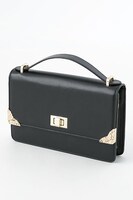 ギルバート＝ナイトレイモデルのバッグ。