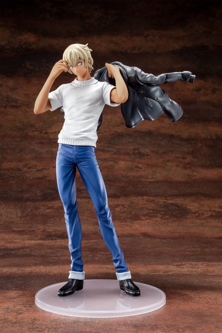 名探偵コナン」安室透が1/8スケールでフィギュア化、限定版は花束付き 