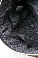 エレン・イェーガーモデルのパソコンケース。