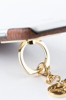 エレン・イェーガーモデルのスマートフォンケース。