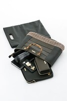 リヴァイモデルのバッグの使用イメージ。