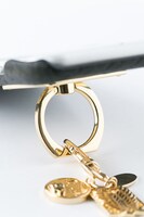 リヴァイモデルのスマートフォンケース。