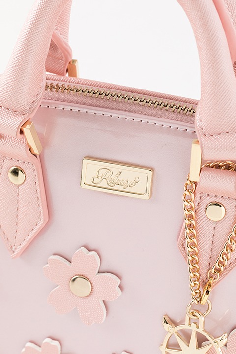 テーマ「Pink Blooming」のミニバッグ。