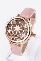 テーマ「Pink Blooming」の腕時計。