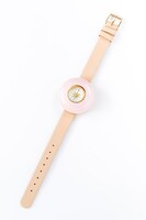 テーマ「Clear Blooming」の腕時計。