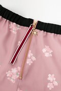 テーマ「Pink Blooming」のスカート。