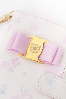 テーマ「Pink Blooming」のスマートフォンケース。