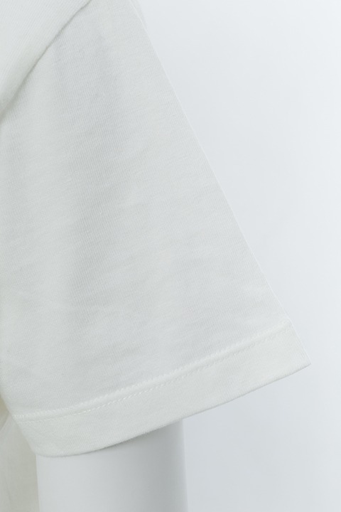 テーマ「Clear Blooming」のTシャツ。