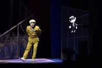 左からパタリロ（加藤諒）、ミーちゃん。