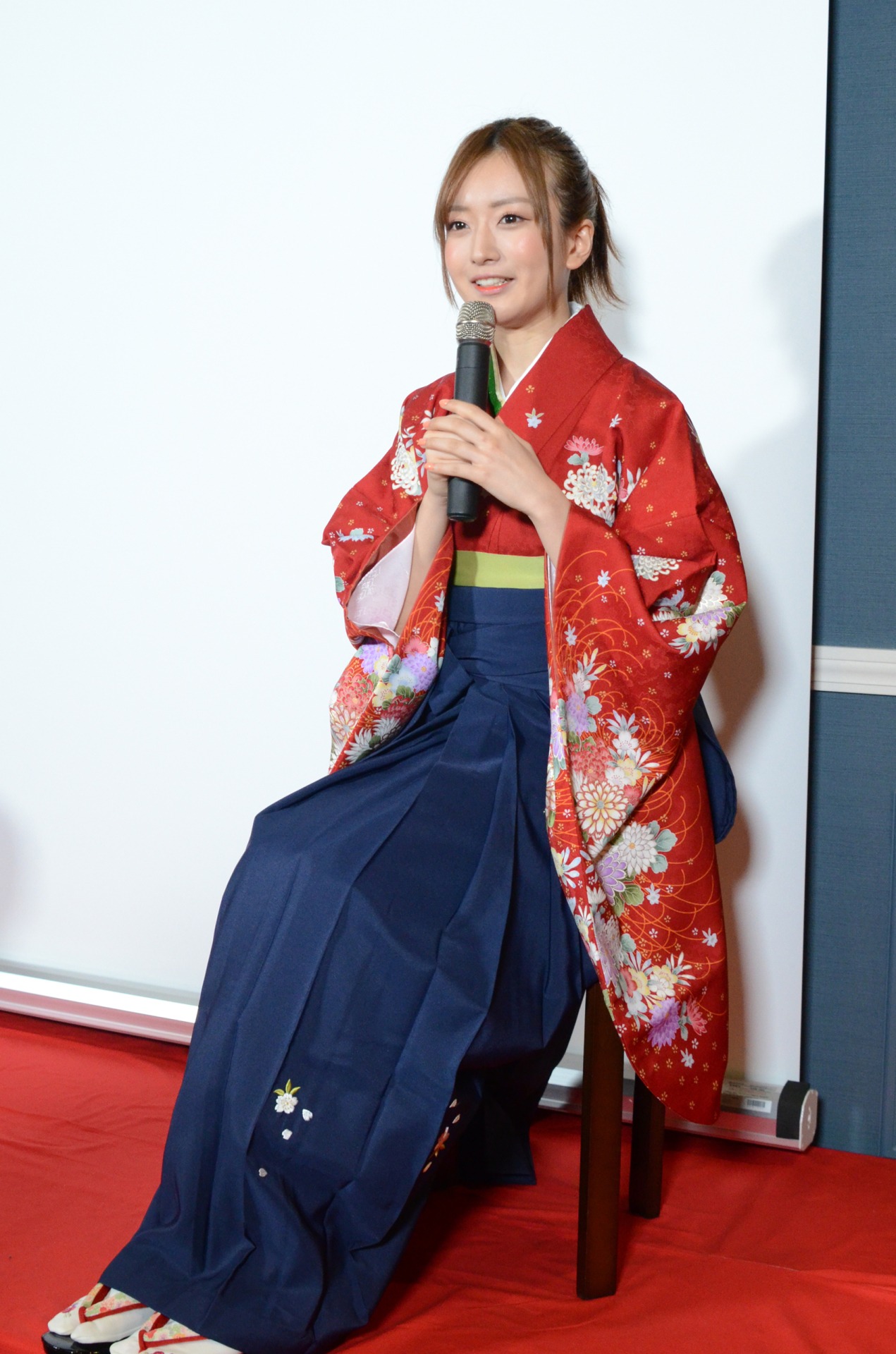 須藤凜々花