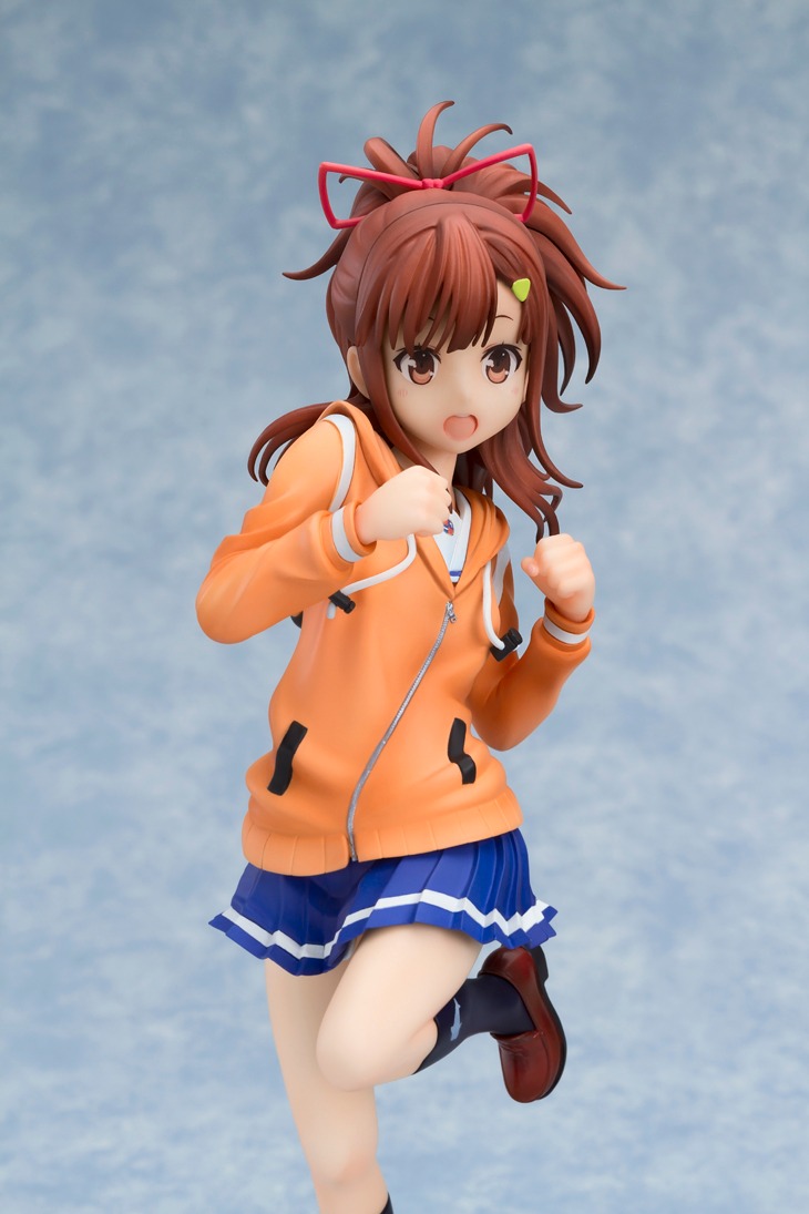 西崎芽依の1/7スケールフィギュア。