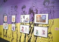 「ジョジョの奇妙な冒険」の展示コーナー。(c)荒木飛呂彦&LUCKY LAND COMMUNIC ATIONS/集英社