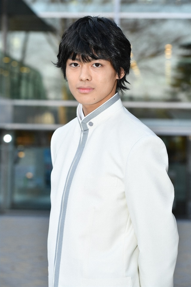 嘉島陸扮する近衛仁。(c)TBS