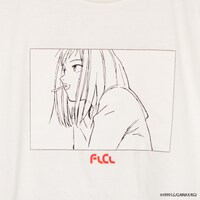 「フリクリクリ展」オリジナルグッズのTシャツ。