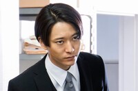 浅香航大扮する益戸景。