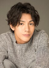 青藍役の古谷大和。