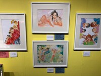 「ちはやふるの世界 ～末次由紀 初原画展～」の様子。