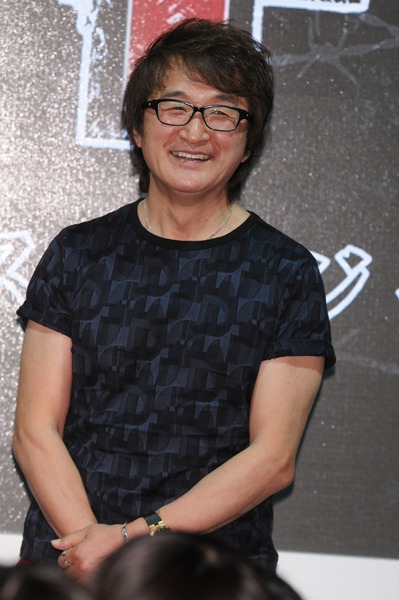 板垣恵介