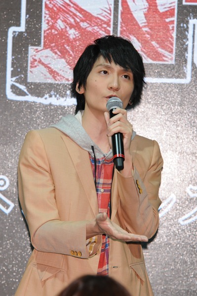 範馬刃牙役の島崎信長。