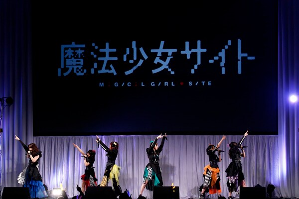 i☆Risのライブ。