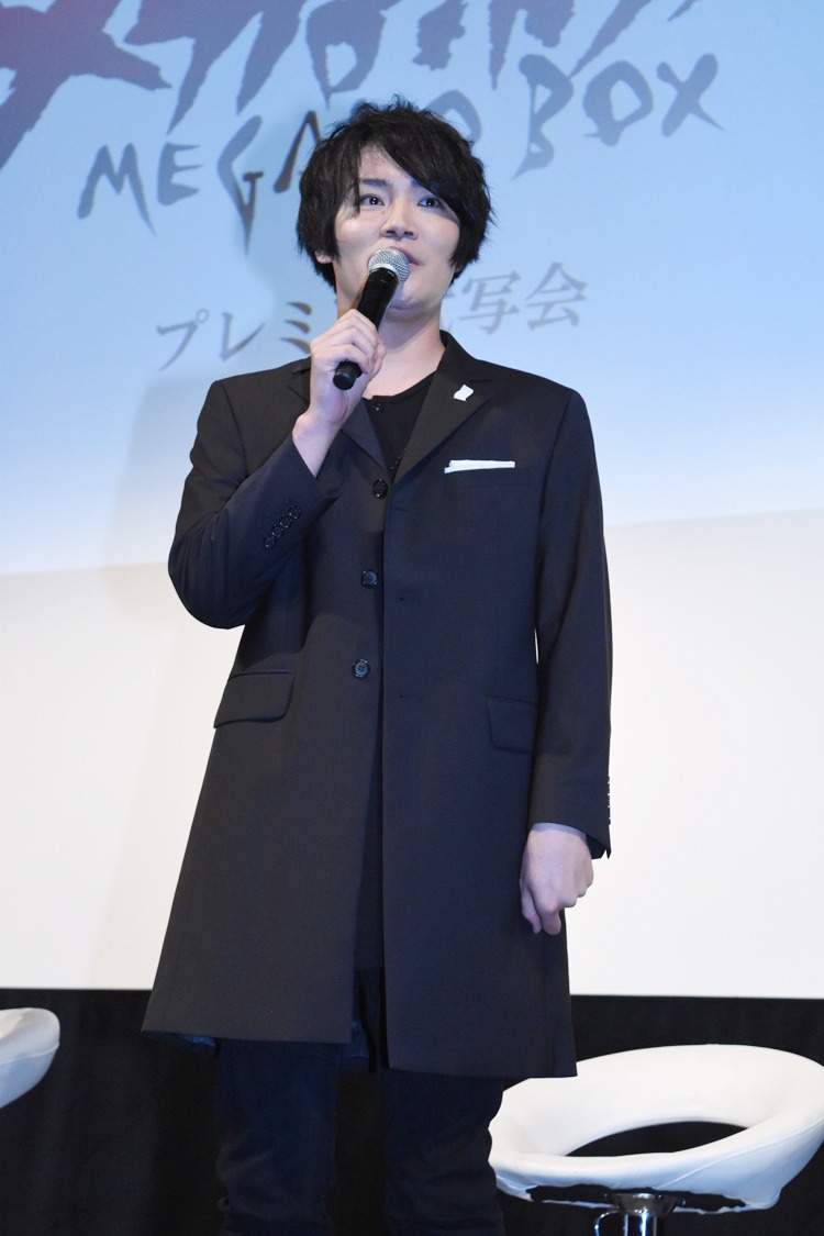 細谷佳正
