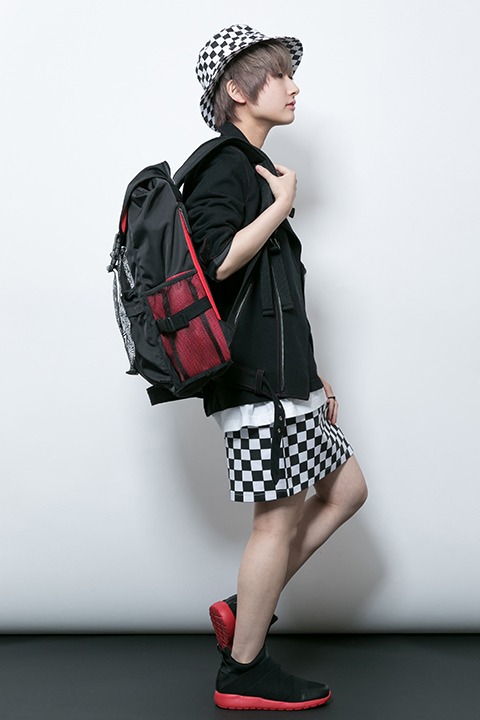 「PERSONA5 the Animation」とのコラボアイテム着用例。