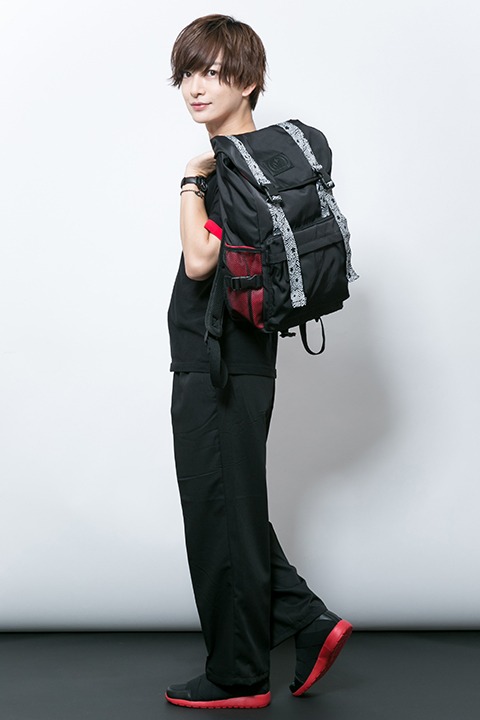 「PERSONA5 the Animation」とのコラボアイテム着用例。