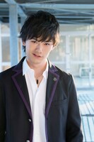 水石亜飛夢扮する鮫島。(c)桂正和／集英社・スカパー！