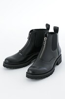 大洗女子学園モデルのブーツ。