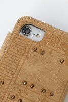 アンツィオ高校モデルのスマートフォンケース。