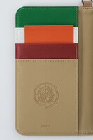 アンツィオ高校モデルのスマートフォンケース。