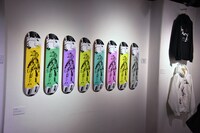 「フリクリクリ展」の様子。